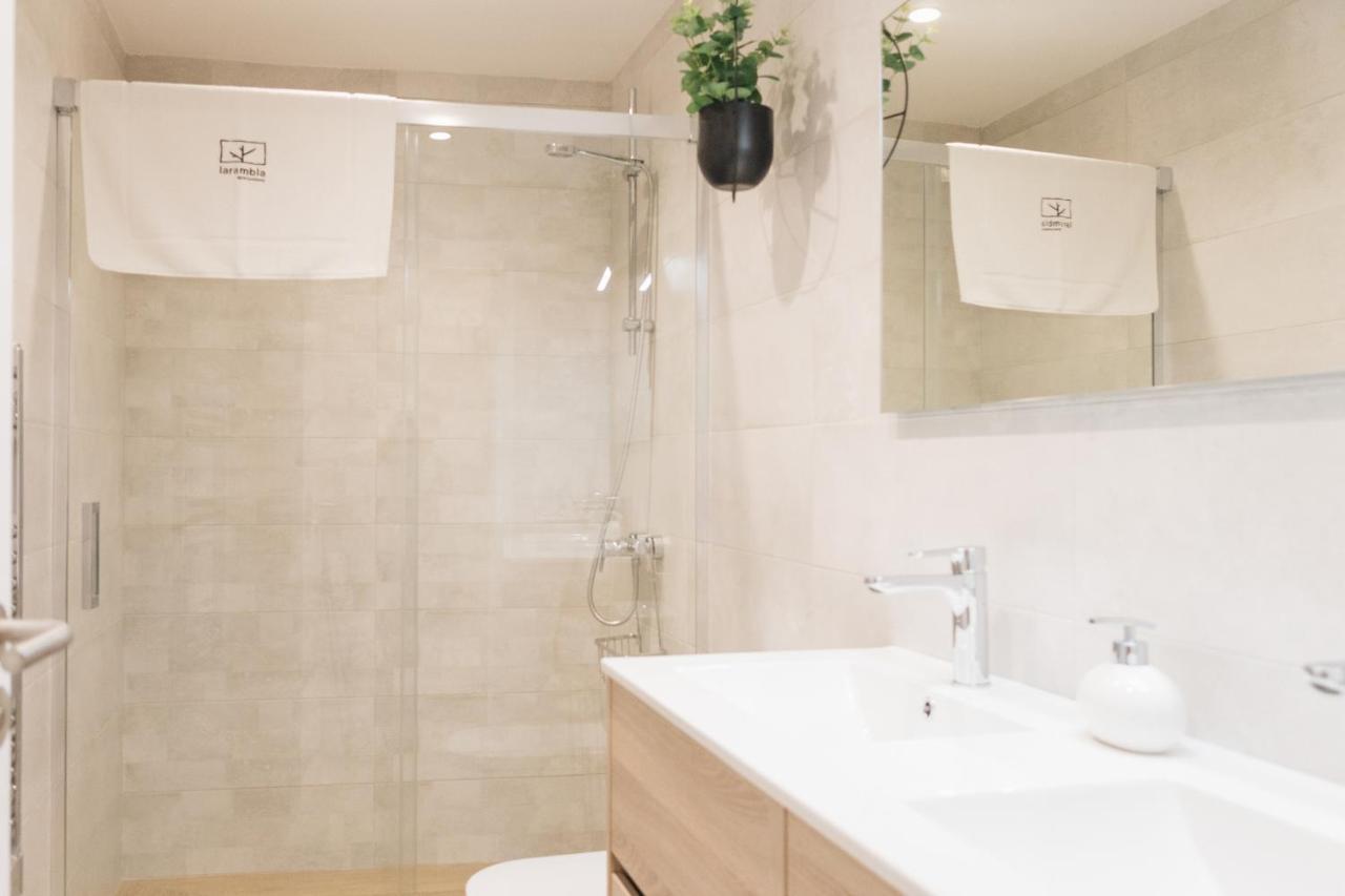 Apartaments La Rambla - Arbequina - 6 Persones 科尔努德利亚 外观 照片