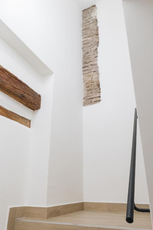 Apartaments La Rambla - Arbequina - 6 Persones 科尔努德利亚 外观 照片